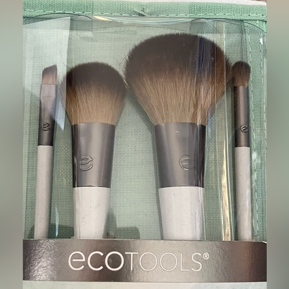 NEW! EcoTools On-the-go Style Kit 4 lightweight Makeup Brushes, Case & How-to - Picture 2 of 7